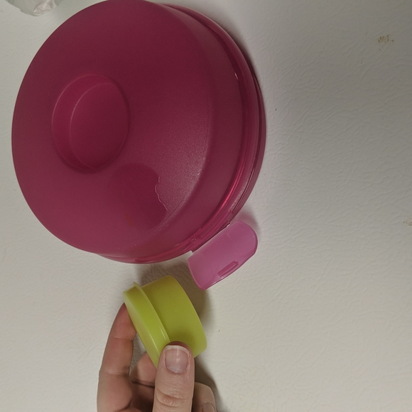 Tupperware Containers - Picture 3 of 4